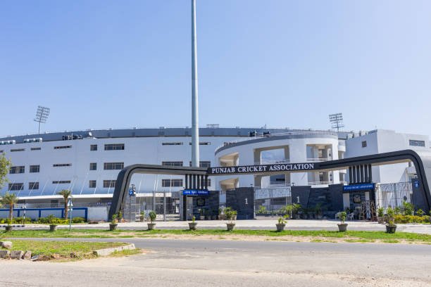 Delhi to Mohali Taxi